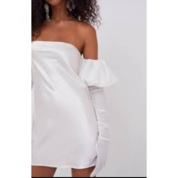 (M) NWT $279 For Love & Lemons Hazel Mini Dress with Gloves White - Picture 3 of 10